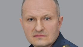 Z tělocvikáře ministrem pro mimořádné situace: Alexandr Kurenkov býval bodyguardem (2018).