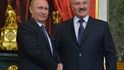 Alexandr Lukašenko na společné fotce se svým spojencem, ruským prezidentem Putinem