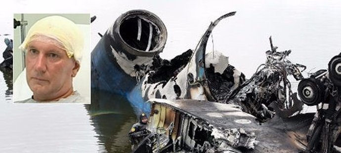 Z letadla zbyly jen ohořelé trosky ve Volze.
