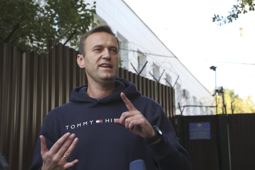 Putinův kritik a ruský opoziční vůdce Alexej Navalnyj vyšel po 30 dnech z vězení (23. 8. 2019)