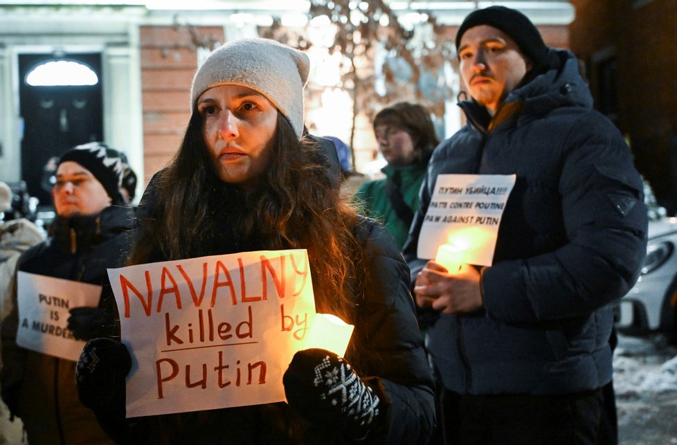 Uctění památky Navalného v kanadském Montrealu (16.2.2024)