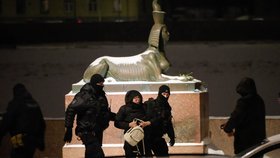 Zatýkání v Rusku během piety za Navalného (únor 2024)