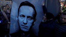 Uctění památky Navalného v polské Varšavě (16. 2. 2024)