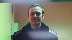 Alexej Navalnyj při telekonferenčním soudním slyšení (26. 4. 2023).
