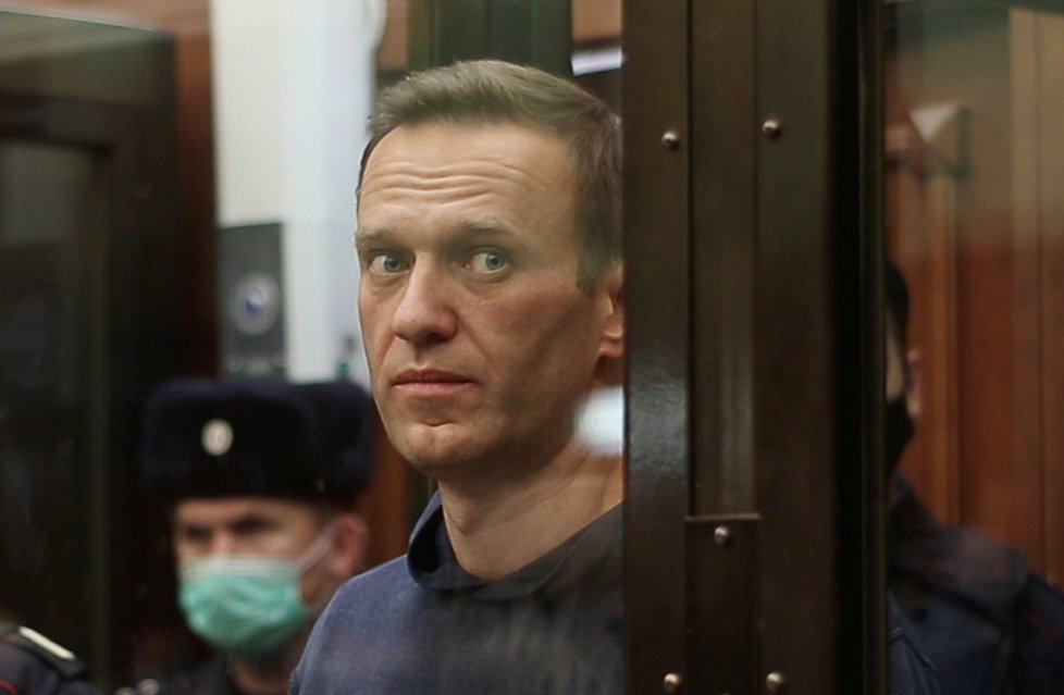Ruský opozičník Alexej Navalnyj při jednání soudu (2. 2. 2021)
