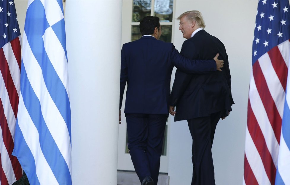 Řecký premiér Alexis Tsipras s Donaldem Trumpem při návštěvě USA