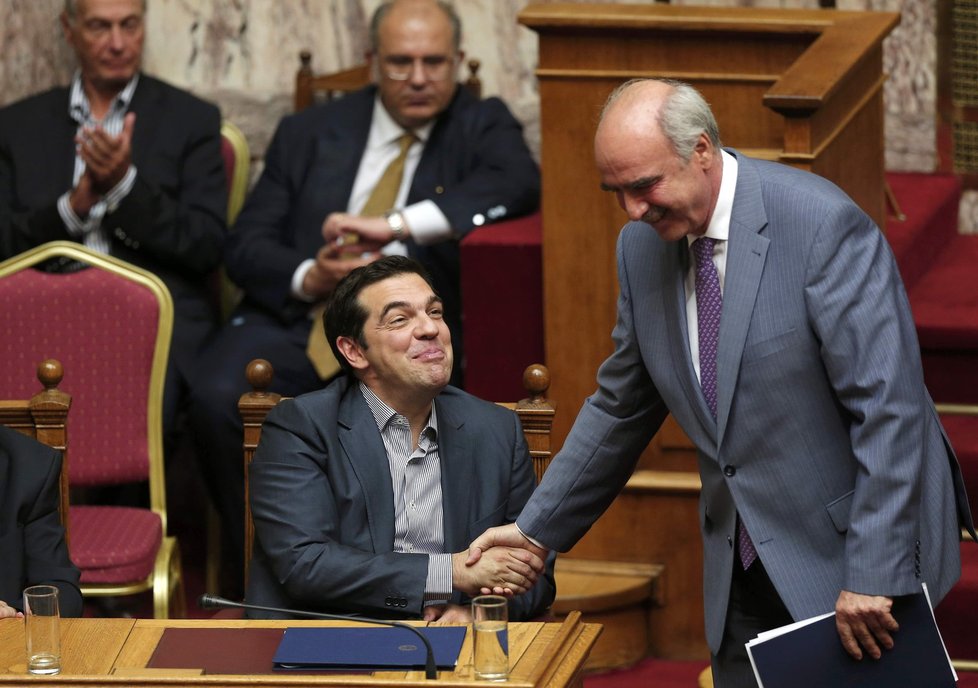 Řecký premiér Alexis Tsipras s lídrem opozice Meimarakisem
