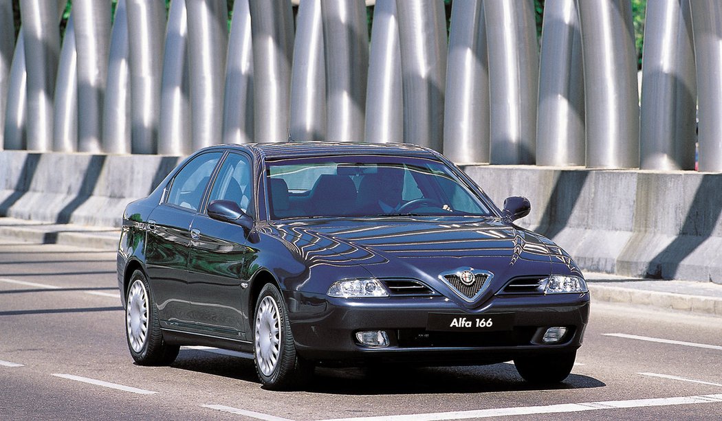 Alfa Romeo 166 (936) (1998–2003)