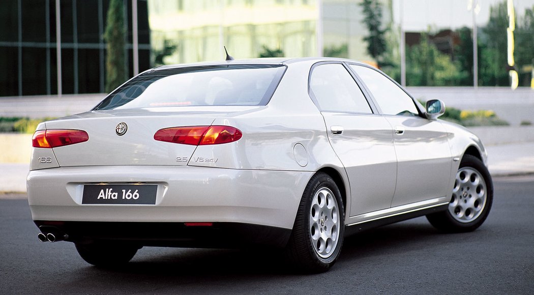 Alfa Romeo 166 (936) (1998–2003)