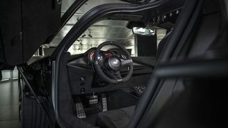 Alfa Romeo 33 Stradale Perla Nera Alfa Romeo 33 Stradale Perla Nera