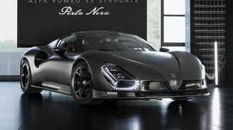 Alfa Romeo 33 Stradale Perla Nera Alfa Romeo 33 Stradale Perla Nera
