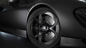 Alfa Romeo 33 Stradale Perla Nera Alfa Romeo 33 Stradale Perla Nera