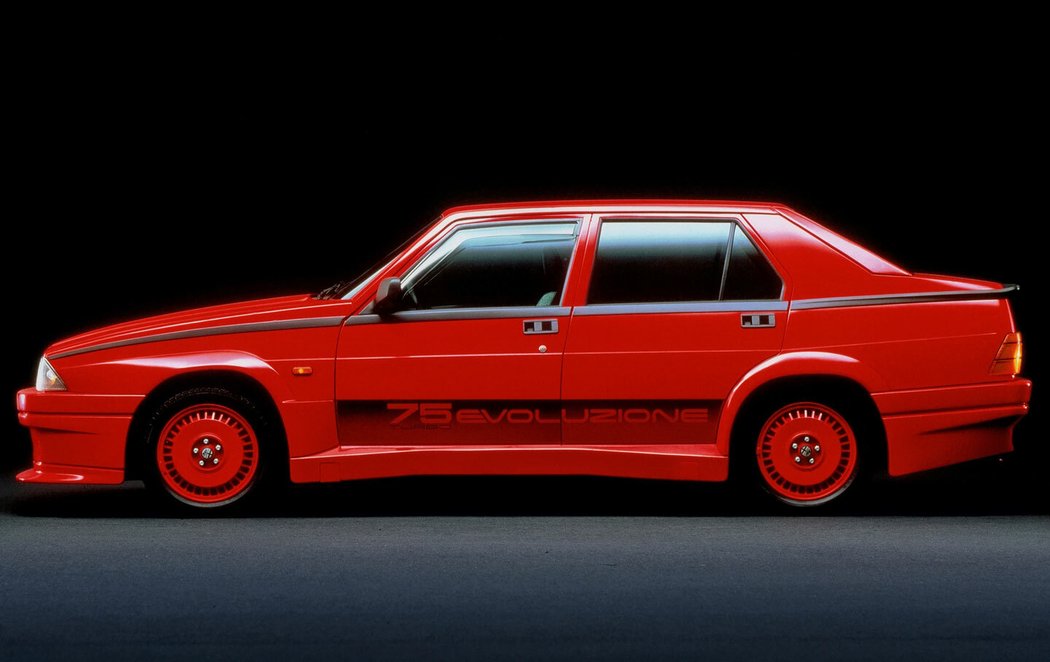 Alfa Romeo 75 1.8 Turbo Evoluzione (162B) (1987)