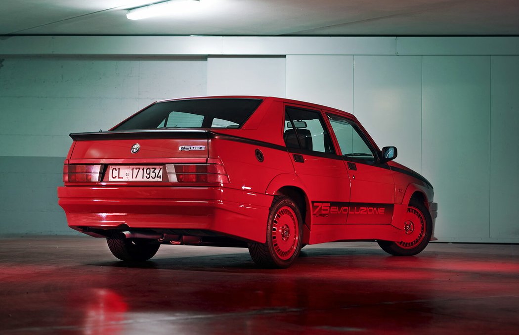 Alfa Romeo 75 1.8 Turbo Evoluzione (162B) (1987)