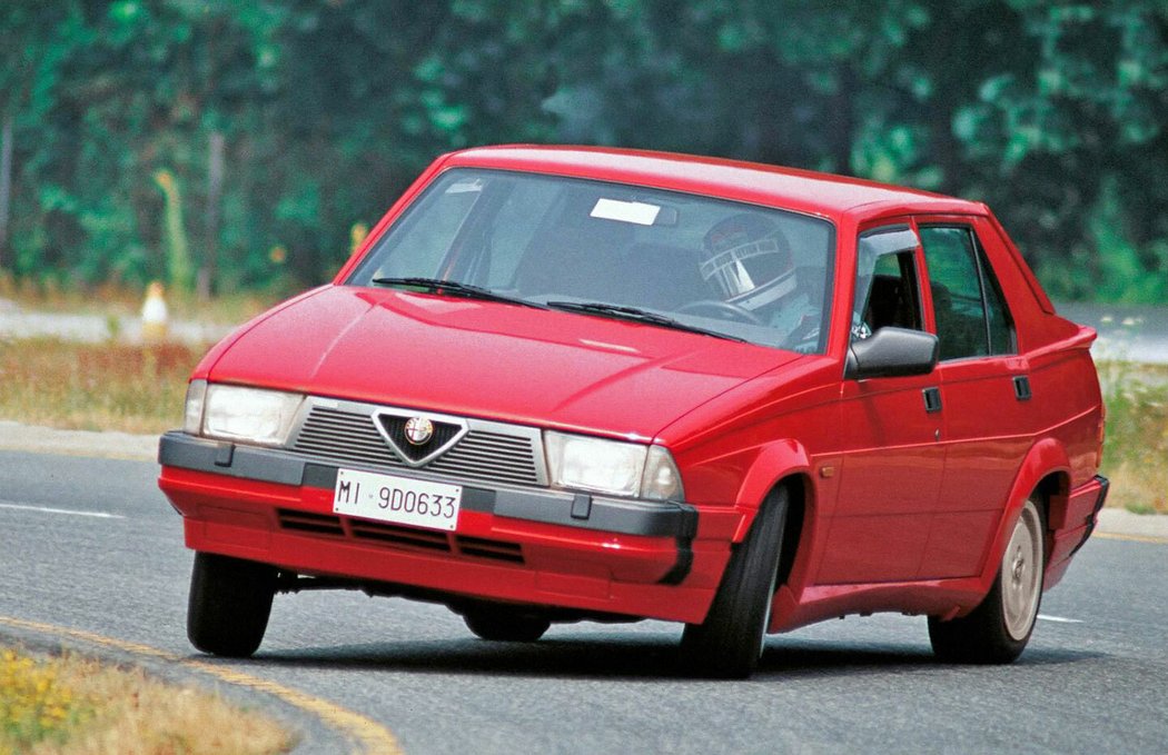 Alfa Romeo 75 6V 3.0 America (162B) (1987–1988)