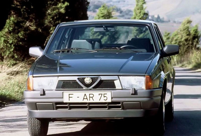 Alfa Romeo 75 (1988)