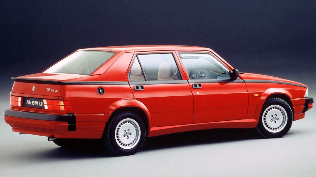 Alfa Romeo 75 V6 (1988)