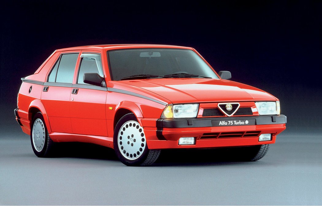 Alfa Romeo 75