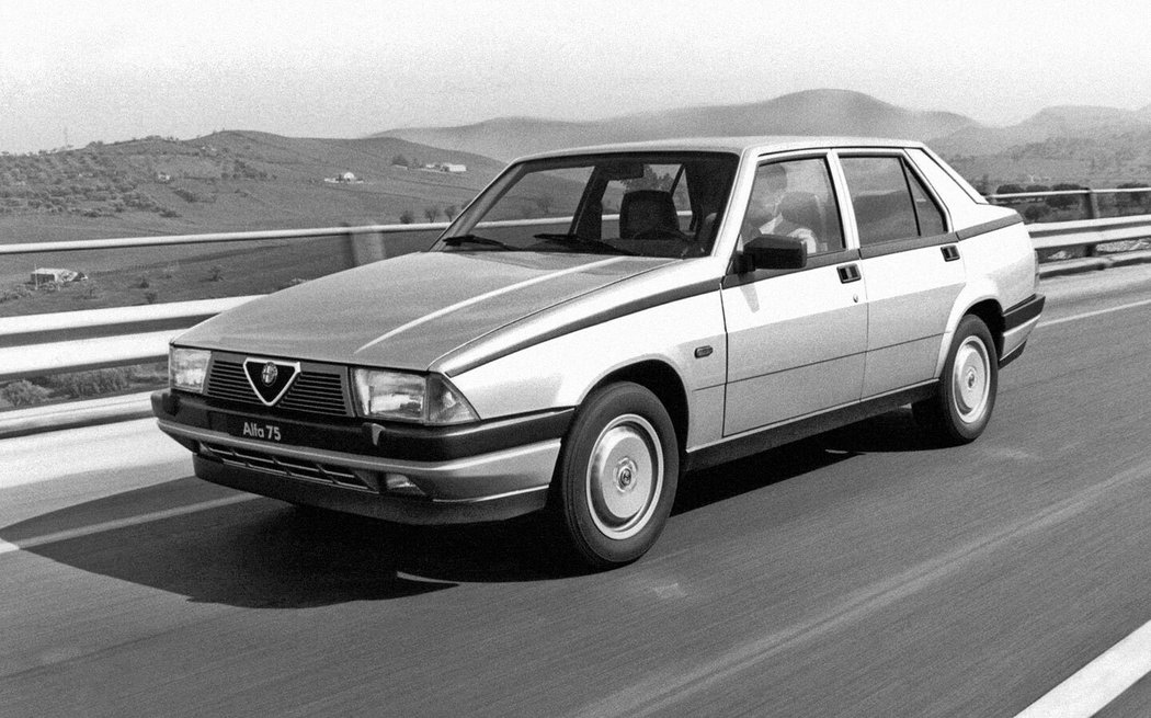 Alfa Romeo 75 Quadrifoglio Verde 6V iniezione (162B) (1985–1987)