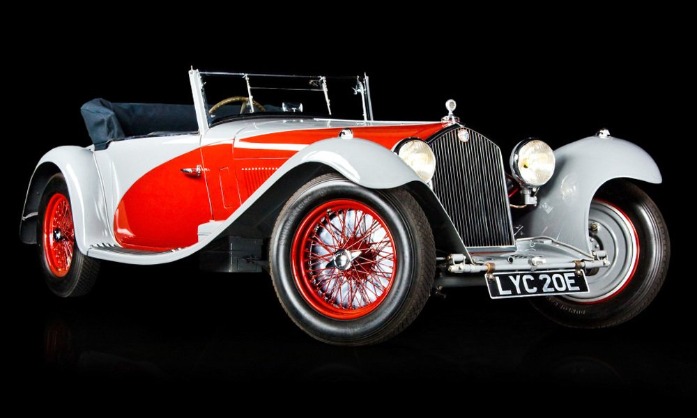 Vzácný tourer Alfa Romeo 8C 2300 s karoserií od francouzské karosárny Figoni.