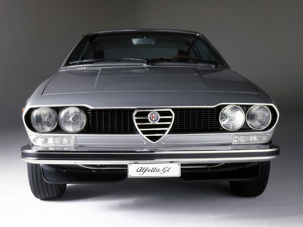 Alfa Romeo Alfetta GT (1974–1976)