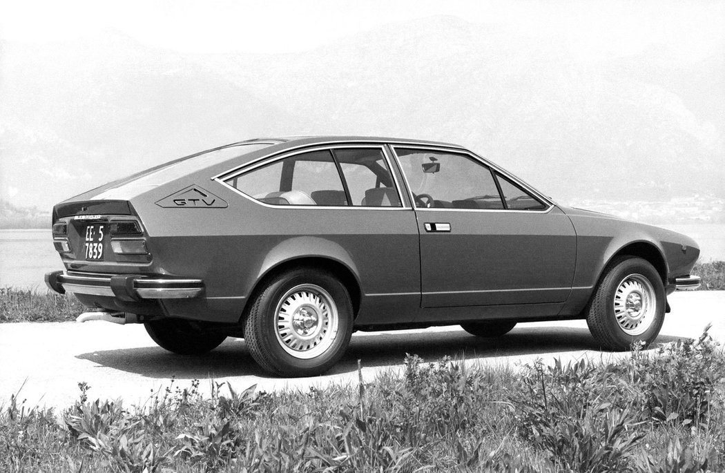 Alfa Romeo Alfetta GTV 2000 (1976–1980)