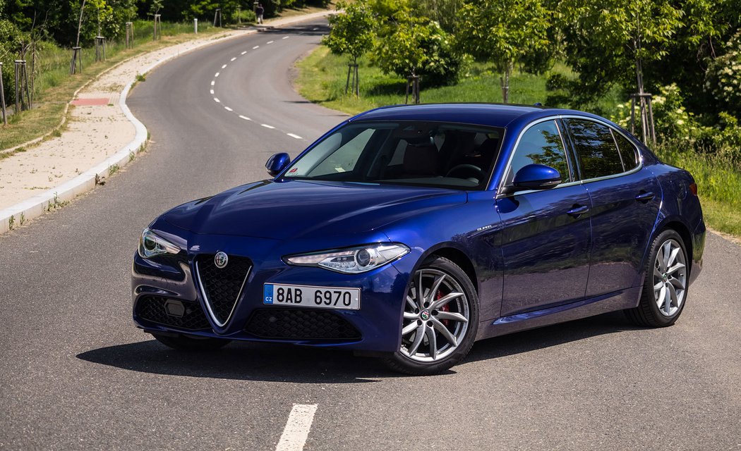 Alfa Romeo Giulia Super