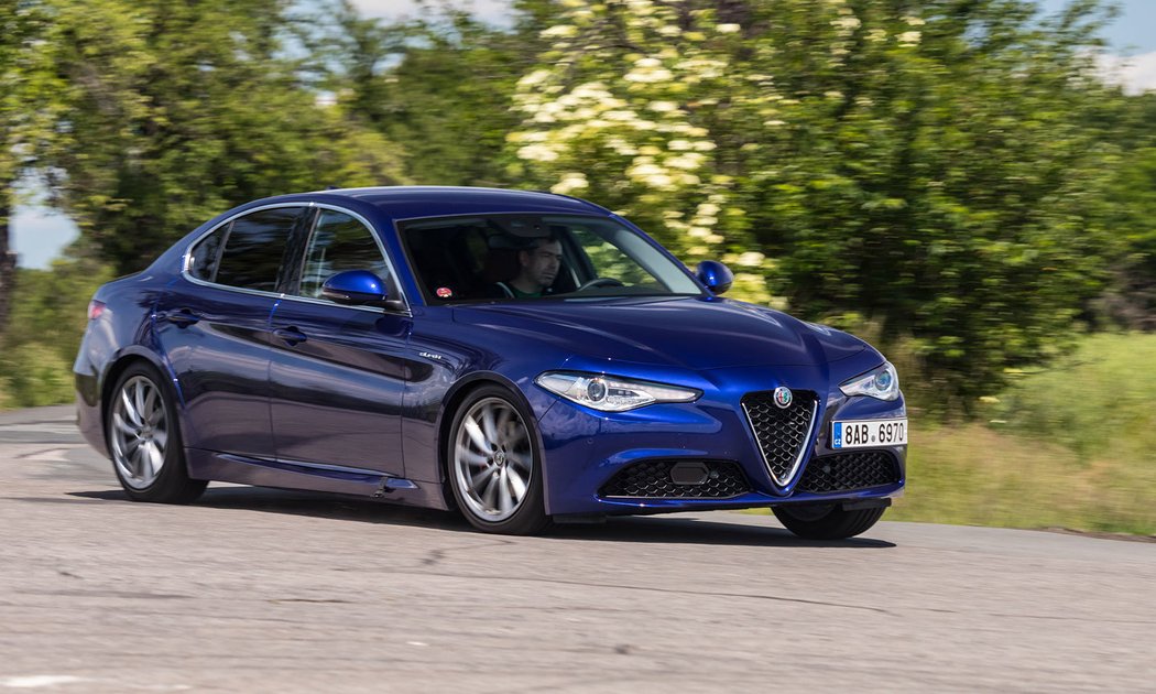 Alfa Romeo Giulia Super