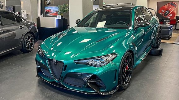 Unikátní Alfa Romeo Giulia GTAm je k vidění v pražském showroomu IMOFA