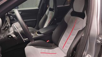 Alfa Romeo Giulia Quadrifoglio Luna Rossa Alfa Romeo Giulia Quadrifoglio Luna Rossa