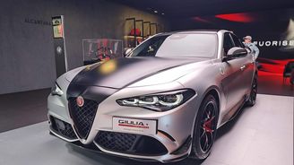 Alfa Romeo Giulia Quadrifoglio Luna Rossa Alfa Romeo Giulia Quadrifoglio Luna Rossa
