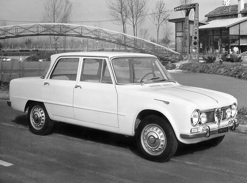 Alfa Romeo Giulia T.I. (1962–1967)