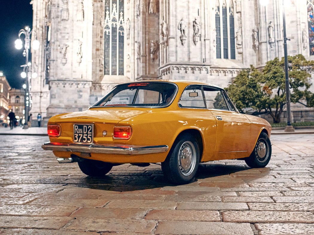 Alfa Romeo GT 1300 Junior