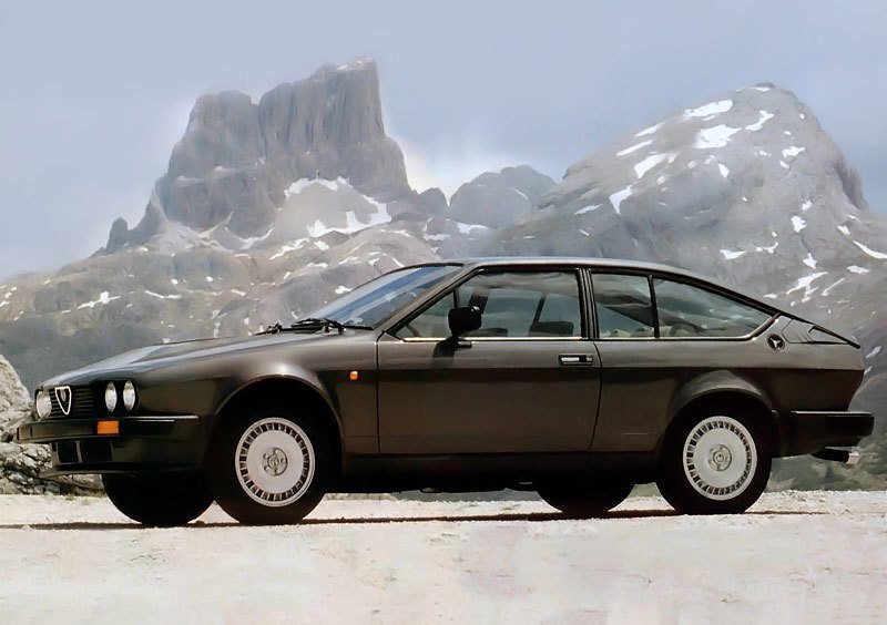 Alfa Romeo GTV 6 2.5 (1980–1983)