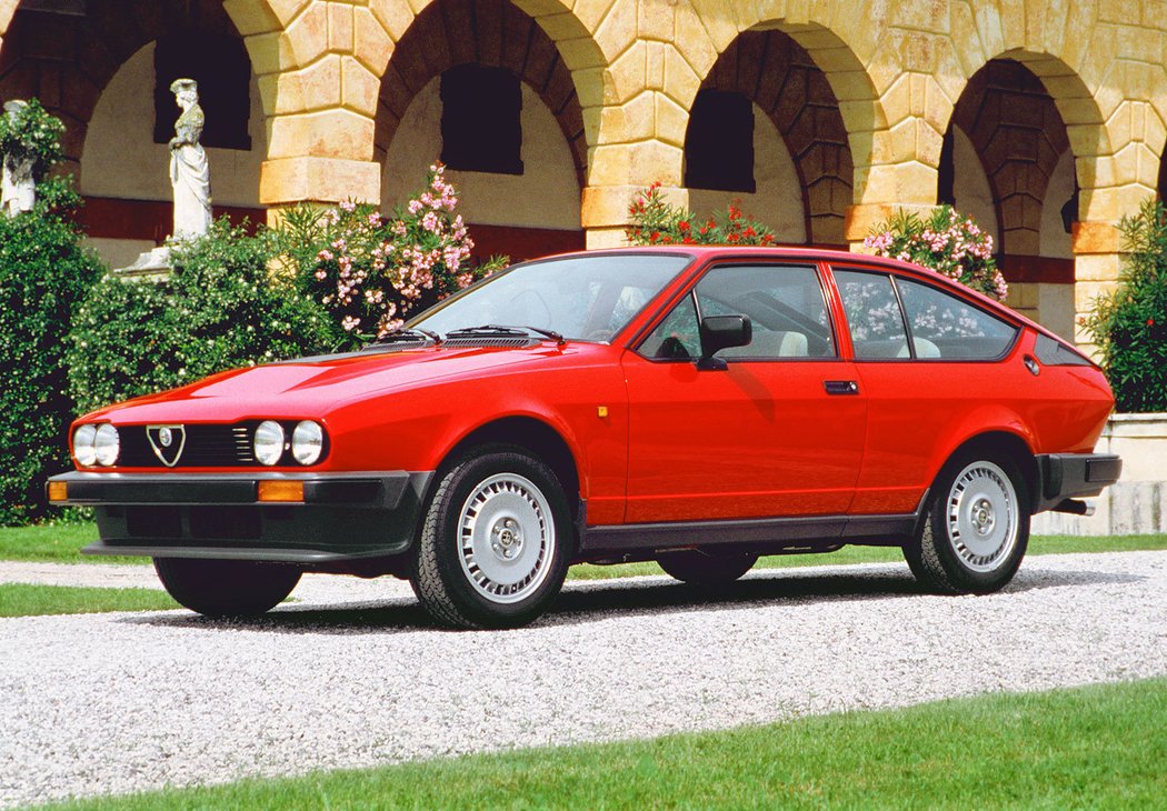 Alfa Romeo GTV 6 2.5 (1980–1983)