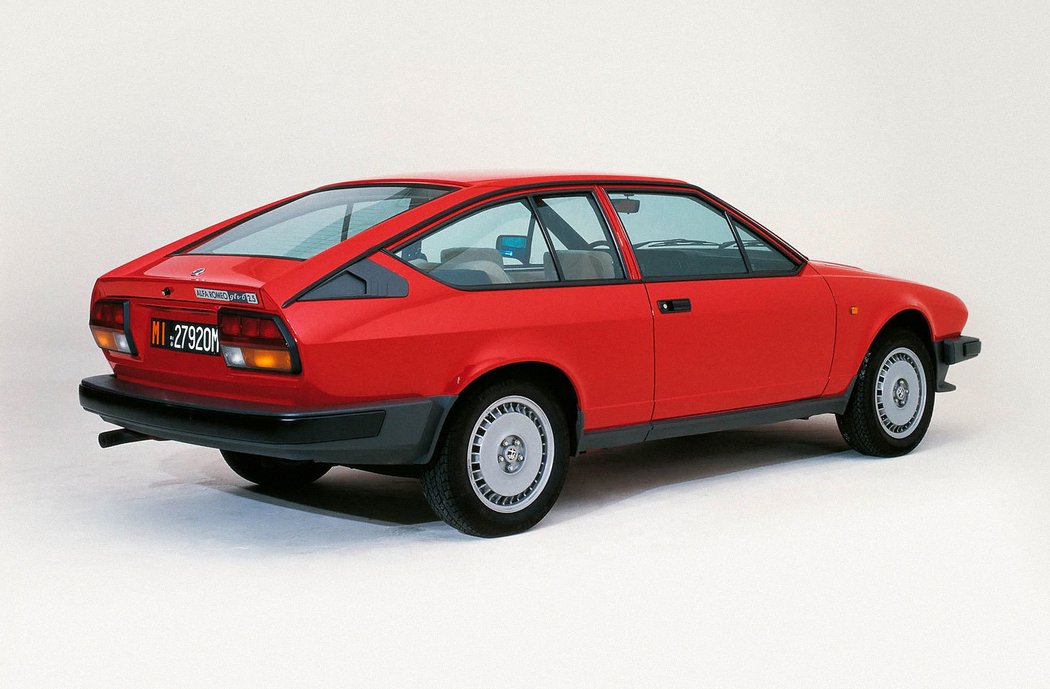 Alfa Romeo GTV 6 2.5 (1980–1983)