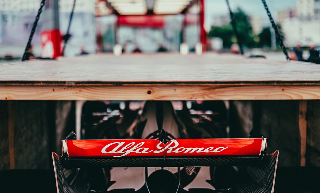 Alfa Romeo Sauber C-37 Ferrari