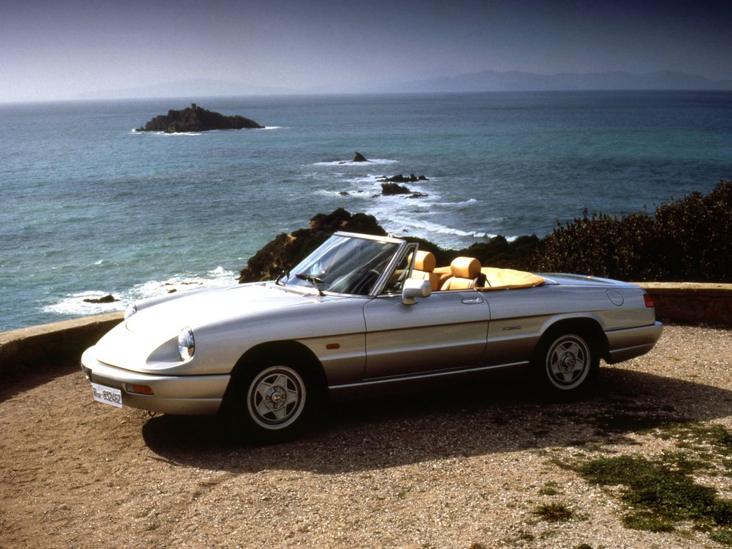 Alfa Romeo Spider (1990)