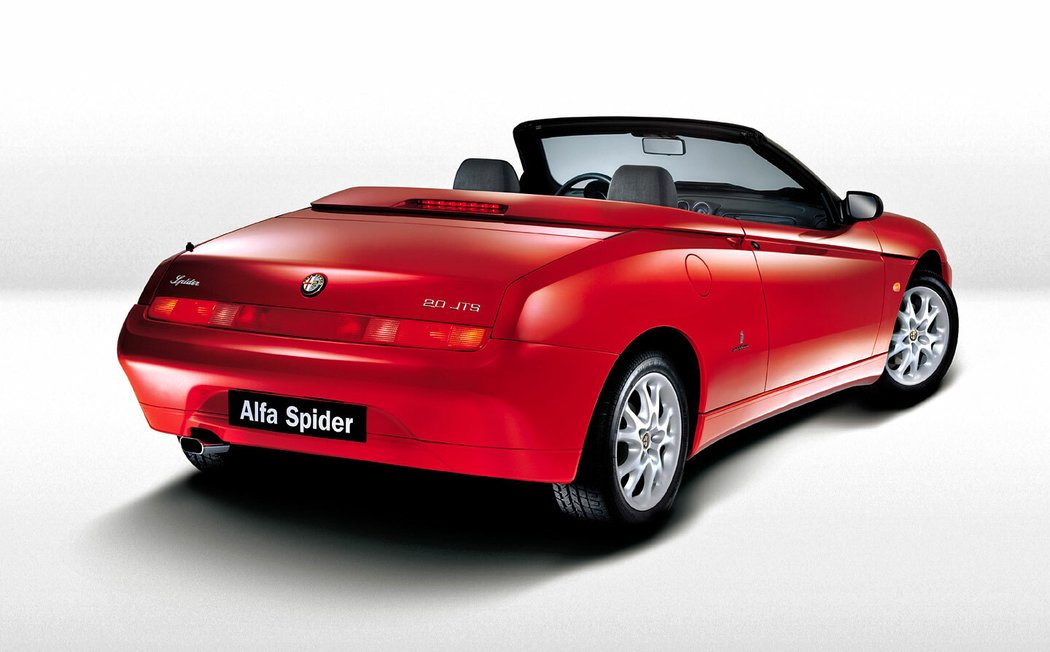 Alfa Romeo Spider (2003)