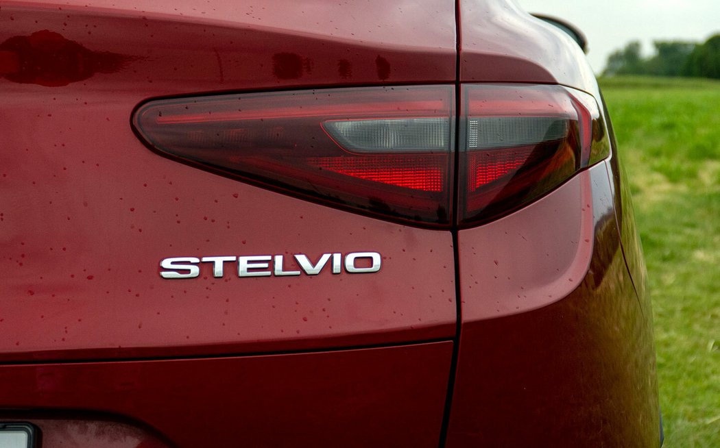 Alfa Romeo Stelvio 2.0 Turbo First Edition