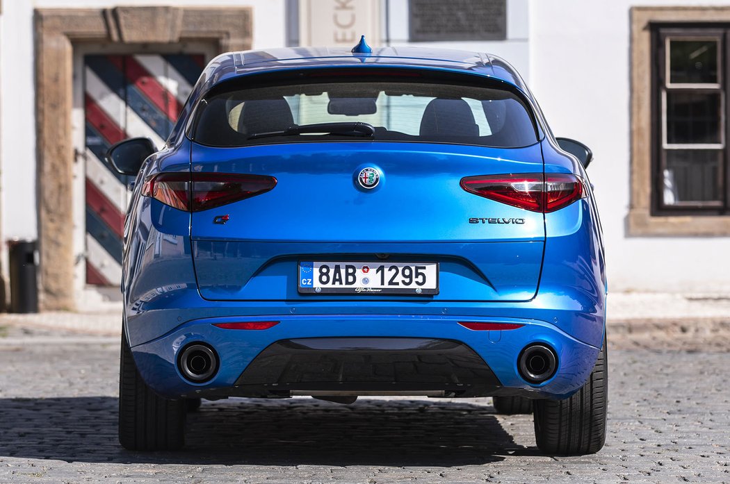 Alfa Romeo Stelvio Veloce 2.0 GME 206 kW