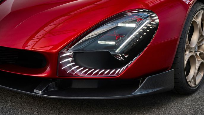 Alfa Romeo 33 Stradale Alfa Romeo 33 Stradale