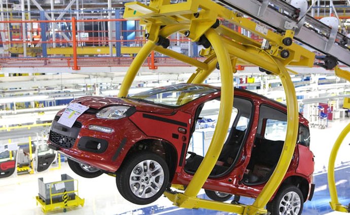 Experti VW a Audi navštívili továrnu Fiatu. Fakt není Alfa na prodej?