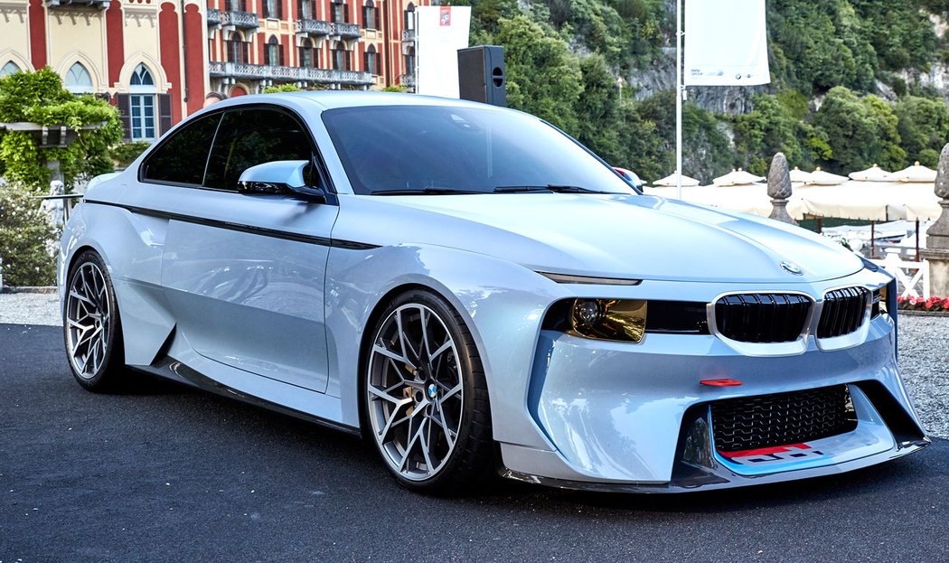 BMW 2002 Hommage 2016