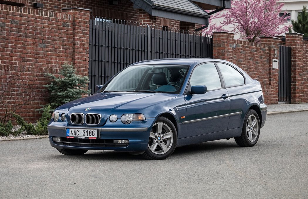 BMW 325ti