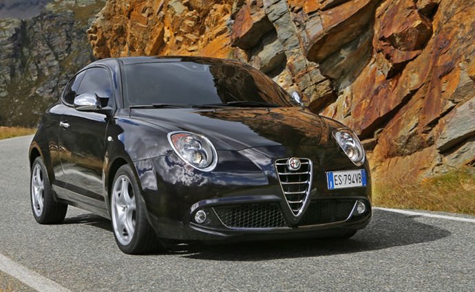 Alfa Romeo MiTo stojí od 289.900 Kč, dvouválec TwinAir za 365.900 Kč