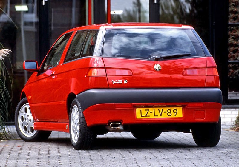 Alfa Romeo 145 Quadrifoglio Verde