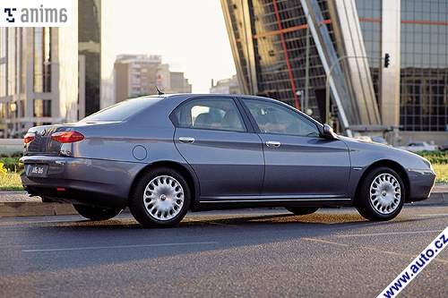 Alfa Romeo 166