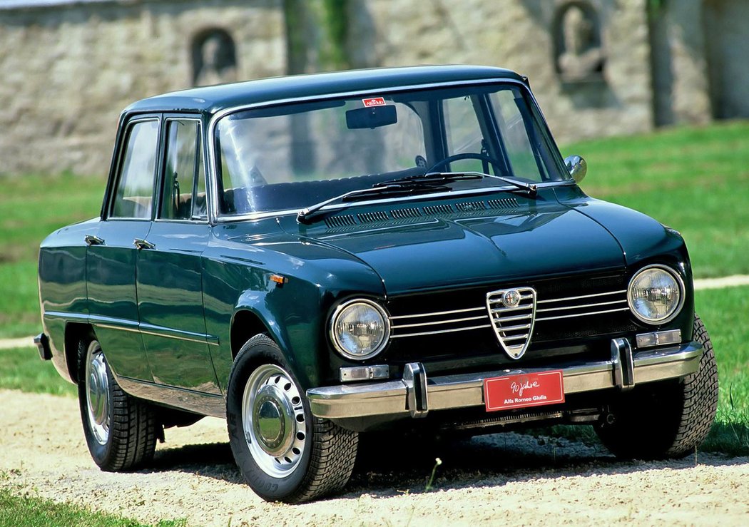 Alfa Romeo Giulia (1962-1978)