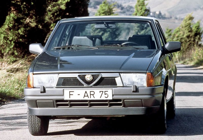 Alfa Romeo 75 (1985-1992)